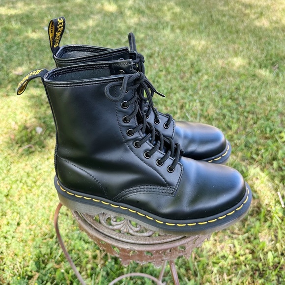 Dr. Martens Shoes - Dr. Martens 1460 Smooth Boots